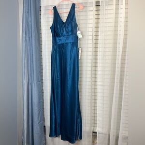 Elegant dress